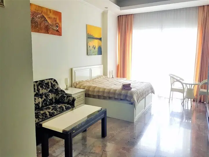 Паттайя: 30th Floor Sea View Studio at View Talay 8