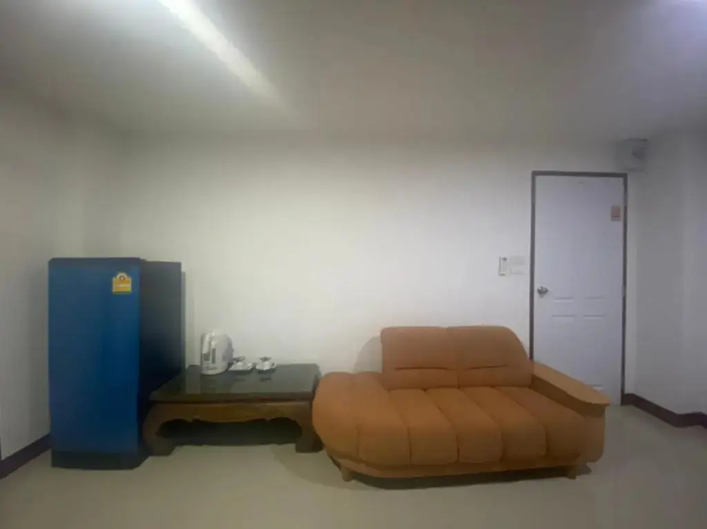 Чиангмай: OYO 1135 Triple A Residence