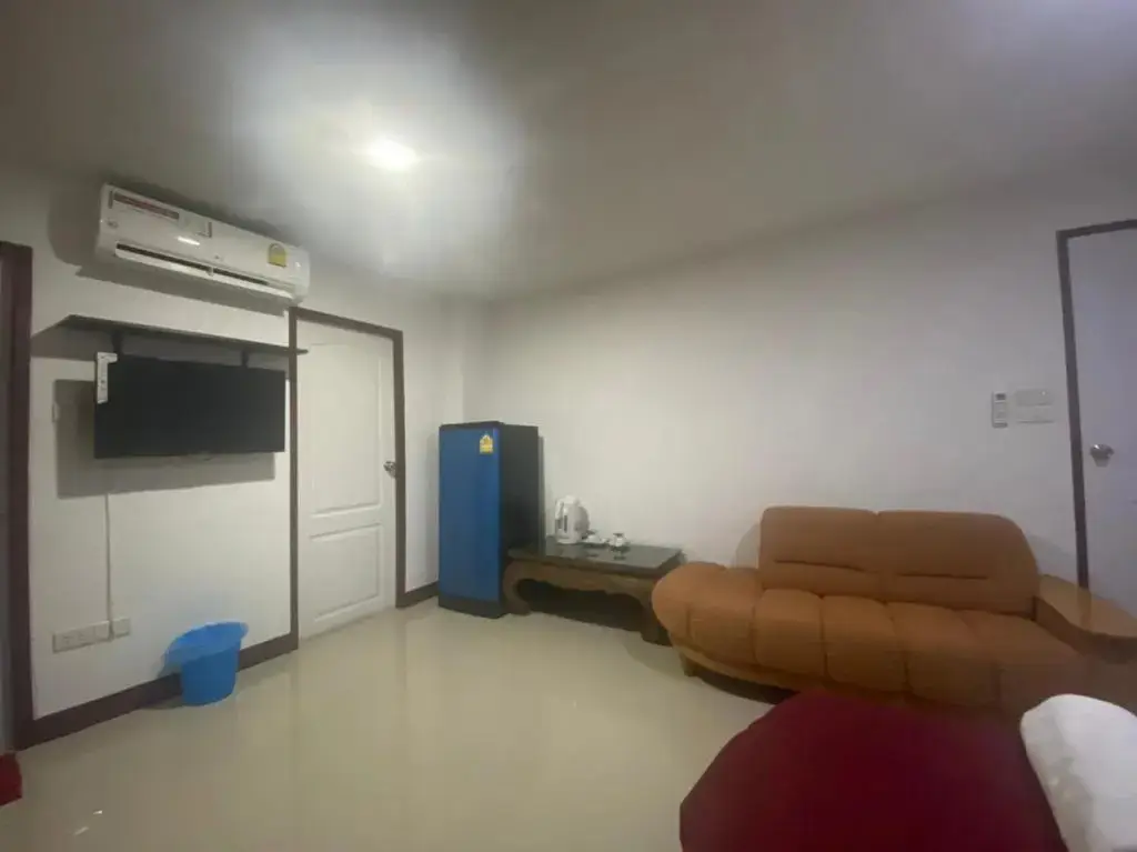 Чиангмай: OYO 1135 Triple A Residence