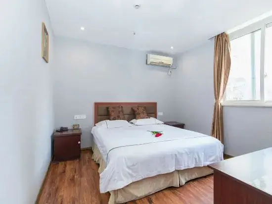 Чунцин: 99 Business Hotel Chongqing Min'an