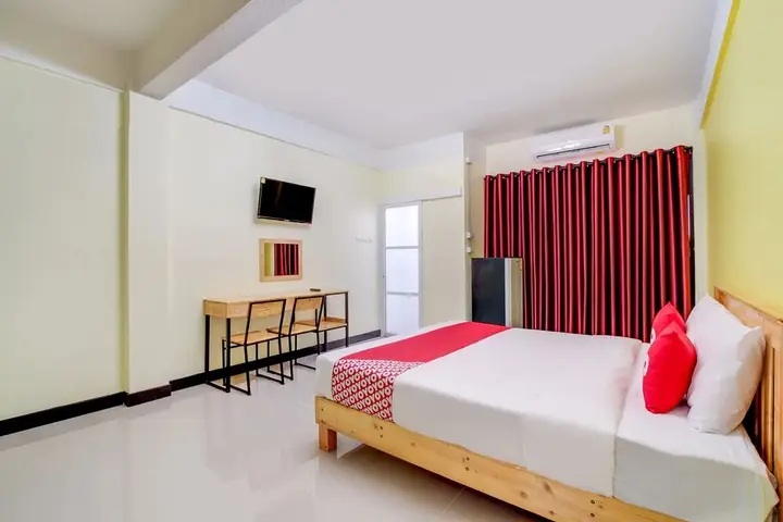 Паттайя: OYO 878 Sintara Residence