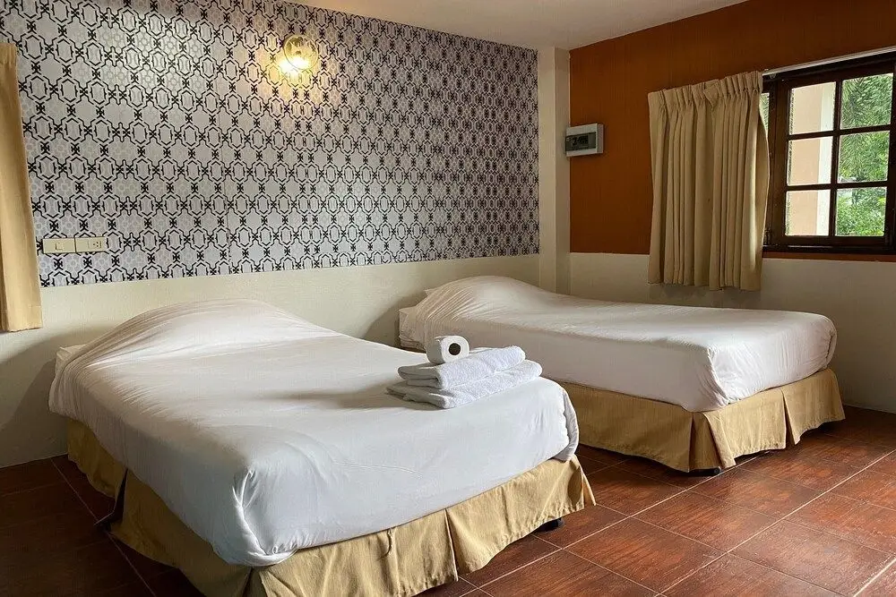 Ко Чанг: OYO 1144 Baan Phu Resort