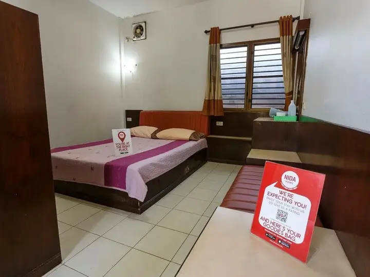 Чиангмай: Nida Rooms Tewarit 6 Silver Bridge