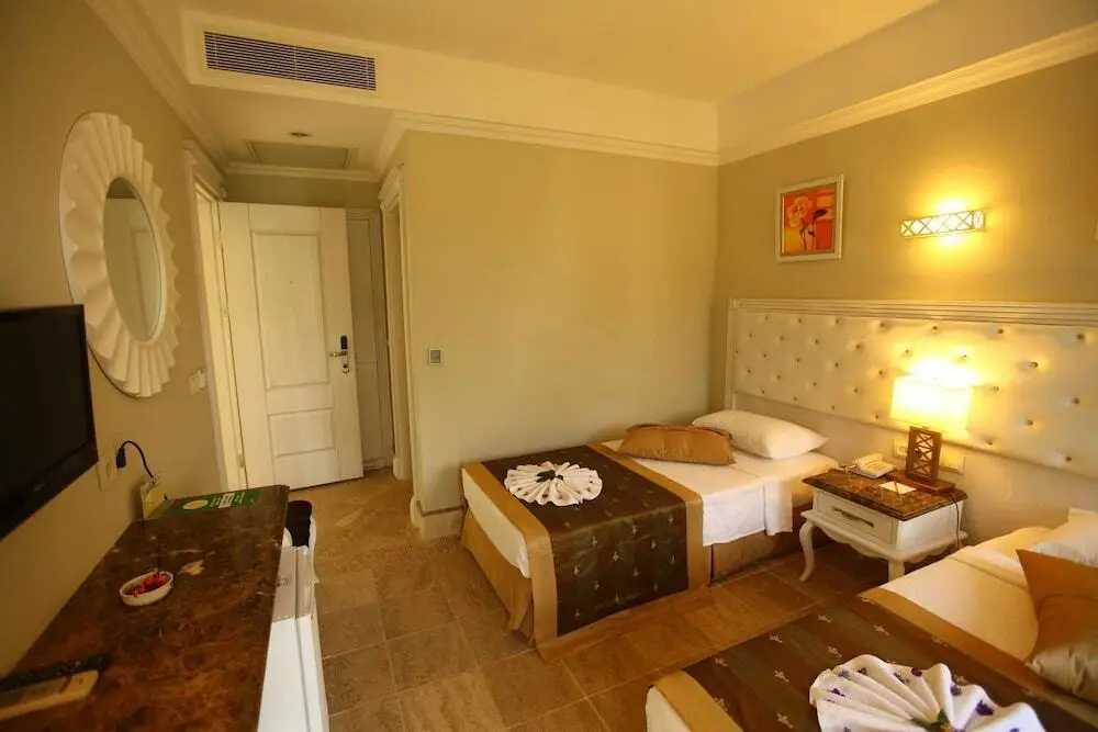 Фетхие: Merriment Hotel