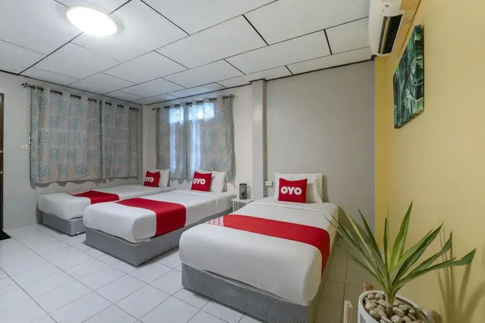 Чонбури: OYO 75322 Tha Burapa Resort Bangsean