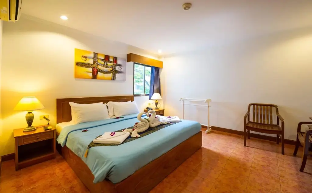 Кату: Happy Holiday Resort and Apartments Patong Beach