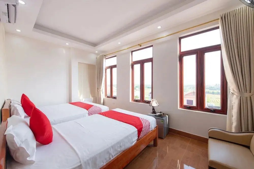 Ханой: Oyo 383 Luxury Airport Hotel & SPA