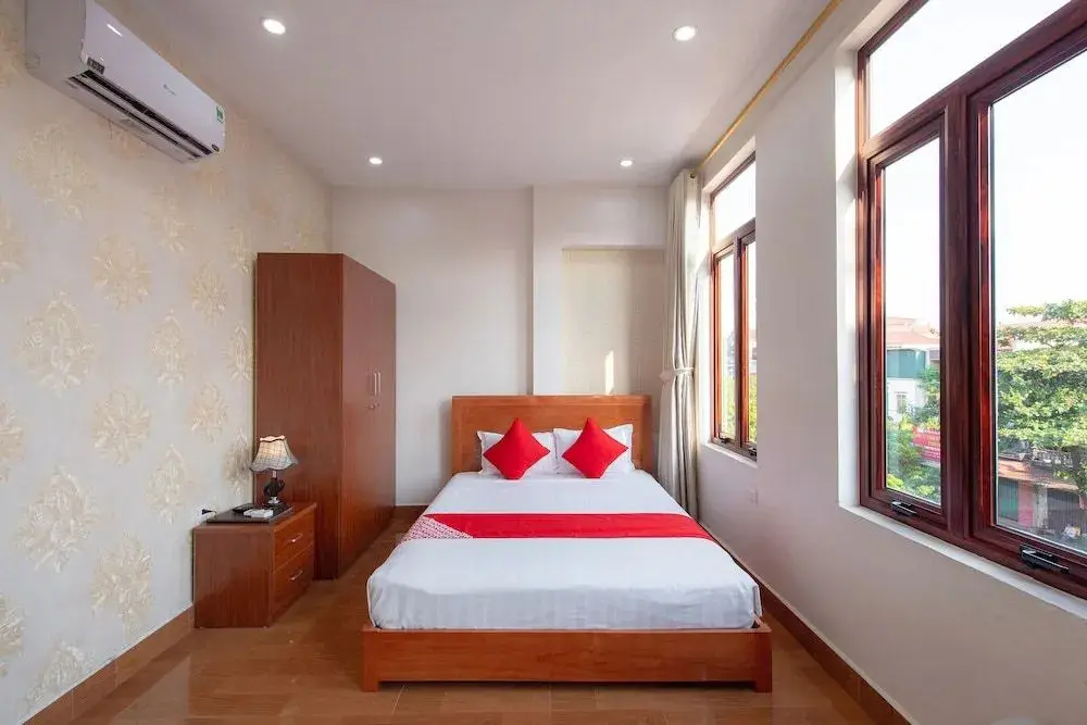 Ханой: Oyo 383 Luxury Airport Hotel & SPA