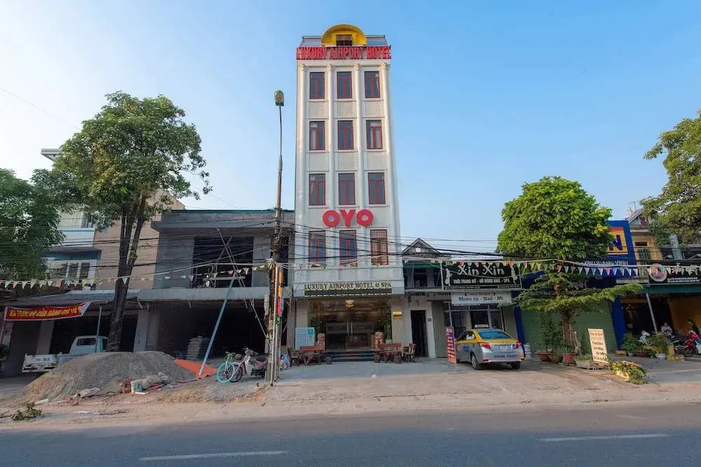 Oyo 383 Luxury Airport Hotel & SPA — фото 1