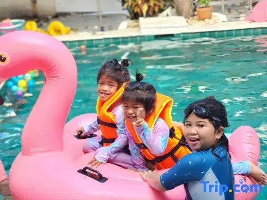 Паттайя: The Pool House Pattaya No.8
