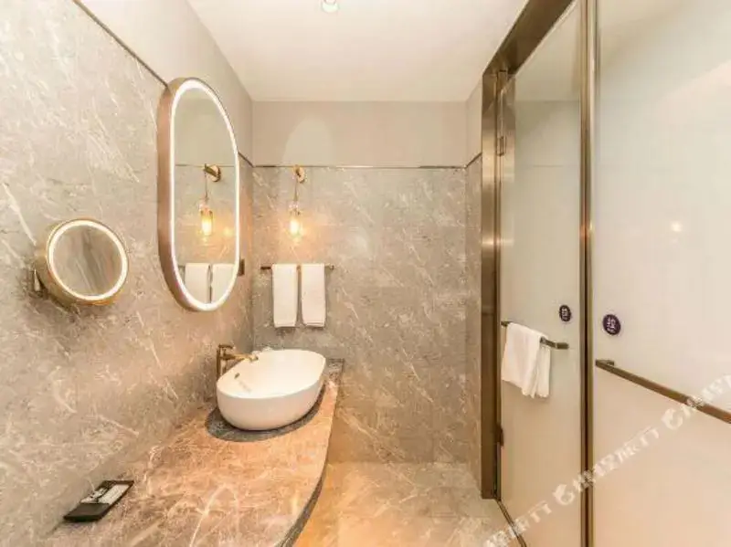 Цзинань: Mercure Hotel (Shandong Pingyin)