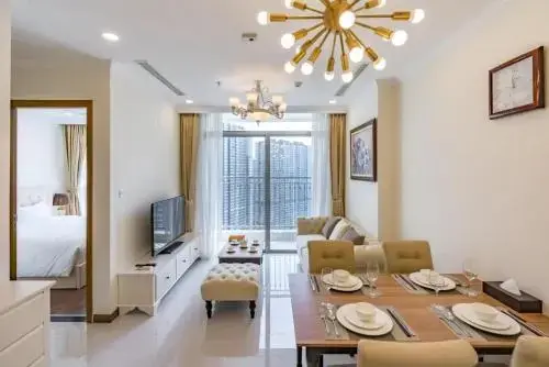 Хошимин: Vinhomes Service Apartment - Central 3 - 2007