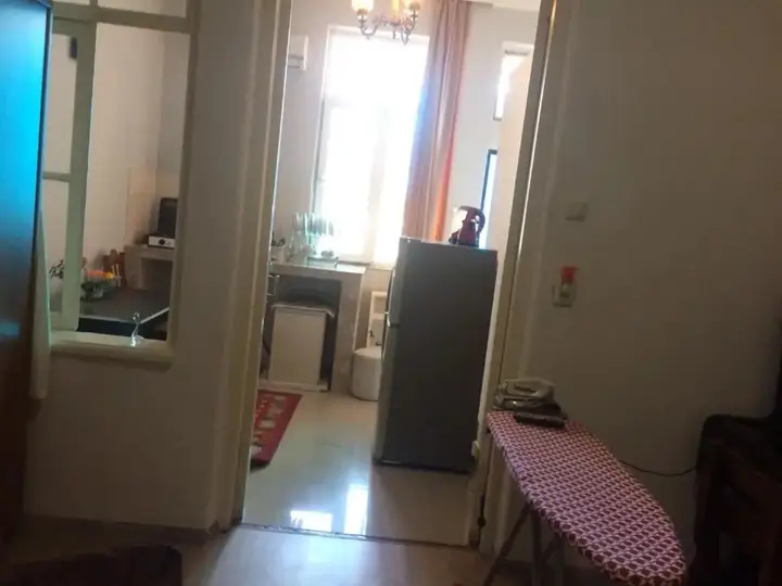 Батуми: Batumi Guesthouse 28a