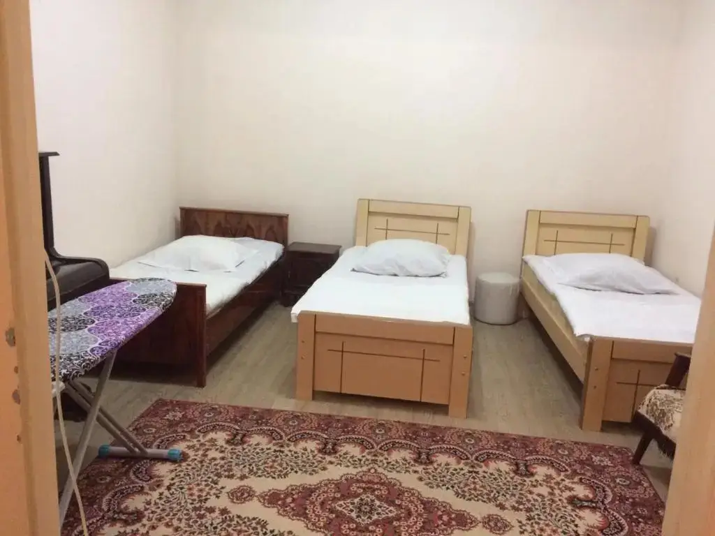 Батуми: Batumi Guesthouse 28a