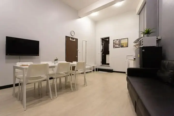 Бангкок: U1 Large 2 bed rooms BTS Udomsuk