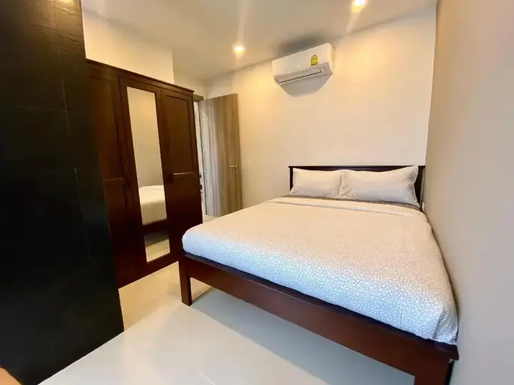 Клаенг: Escape Condominiums Beachfront Suites - Mae Phim