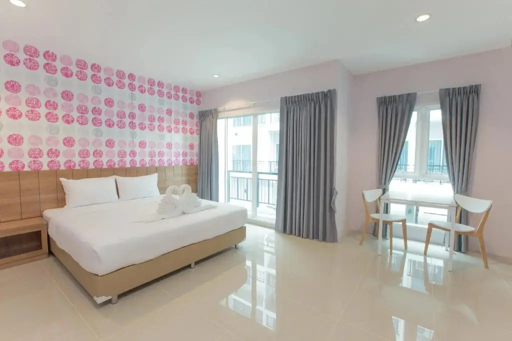 Бангкок: The Bedroom Ladprao 101
