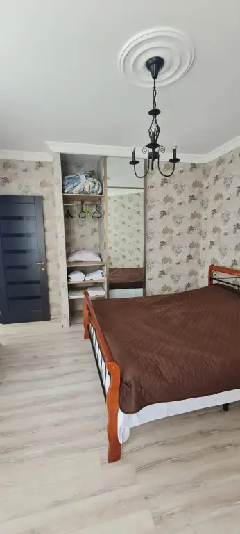 Батуми: Apartment Roin
