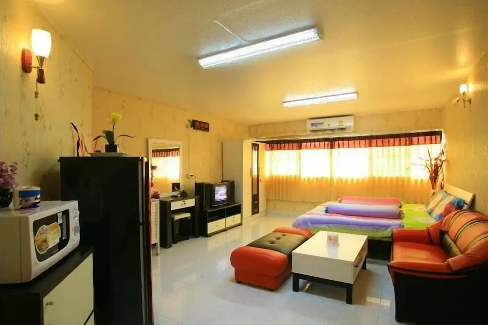 Паккрет: Popular Condo T4 IMPACT