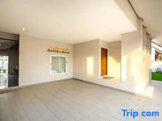 Чаам: M4 Billion Pool Villa Cha-am