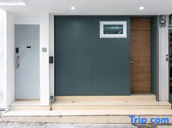 Бангкок: P1 Silom Pan large room full kitchen WIFI 4-6pax