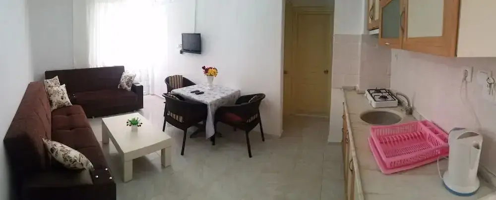 Турунч: Gökmen Apartments