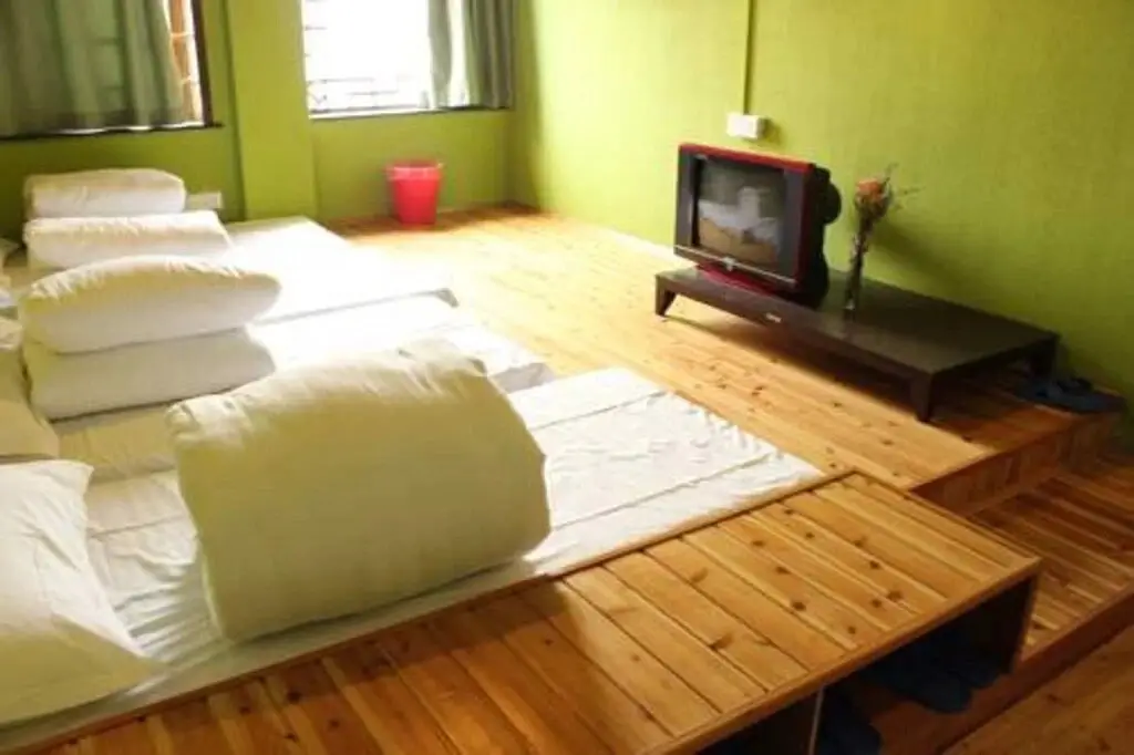 Chongqing Deck No.88 Youth Hostel — фото 1