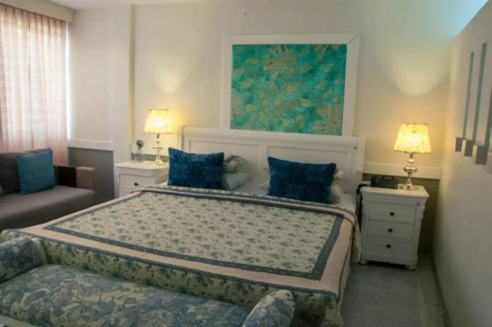Накхонситхаммарат: Sirithani Hotel