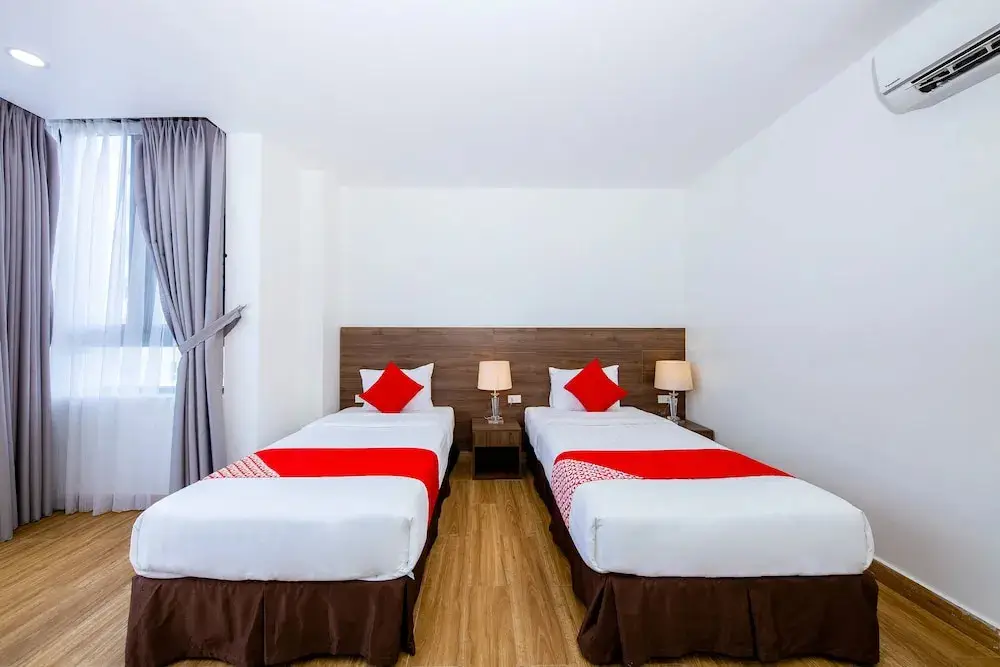 Нячанг: Homey Hotel by OYO Rooms