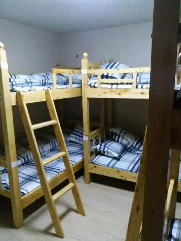 Чунцин: 823 Youth Hostel