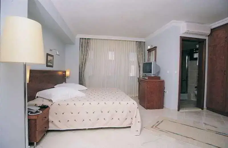 Дальян: B&B Butik Hotel