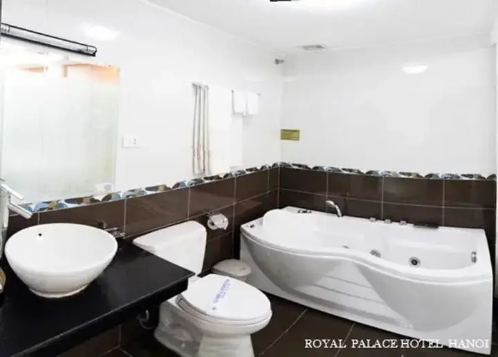 Ханой: Royal Palace Hotel 1
