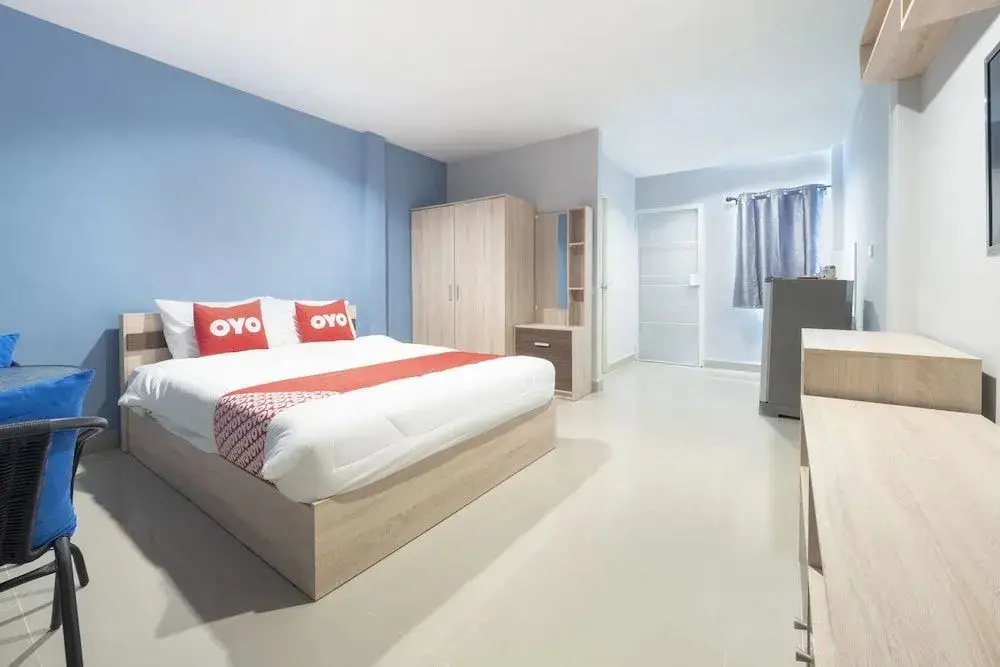 Паттайя: OYO 75383 Danthip Place
