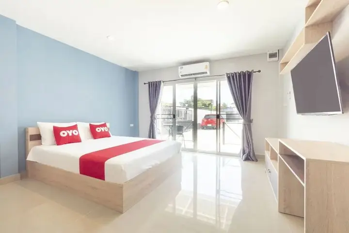 Паттайя: OYO 75383 Danthip Place