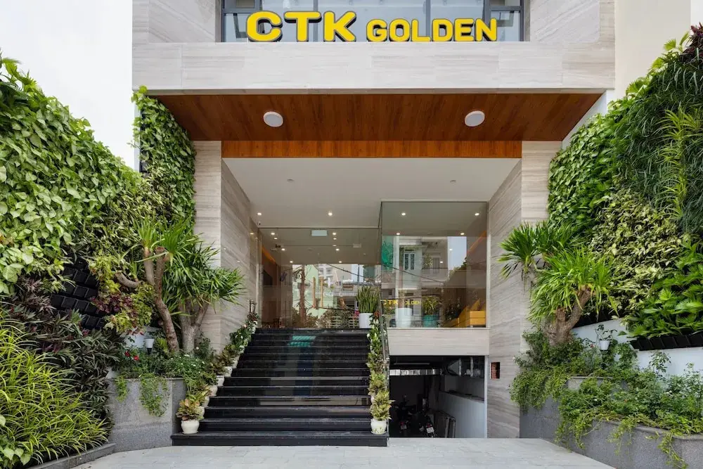 CTK Golden Hotel — фото 1