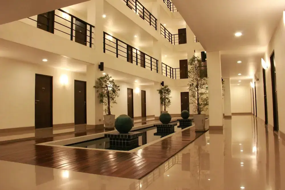 Бангкок: The Atrium Ratchada 13