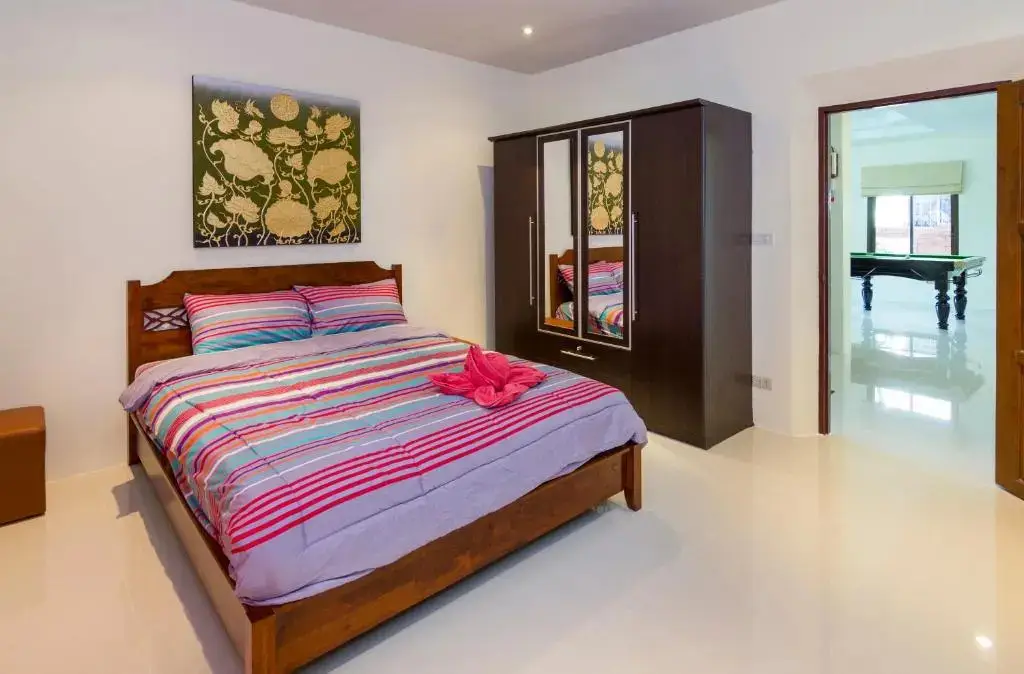 Паттайя: Ratana Villa - Pattaya Holiday House Walking Street 7 Bedrooms