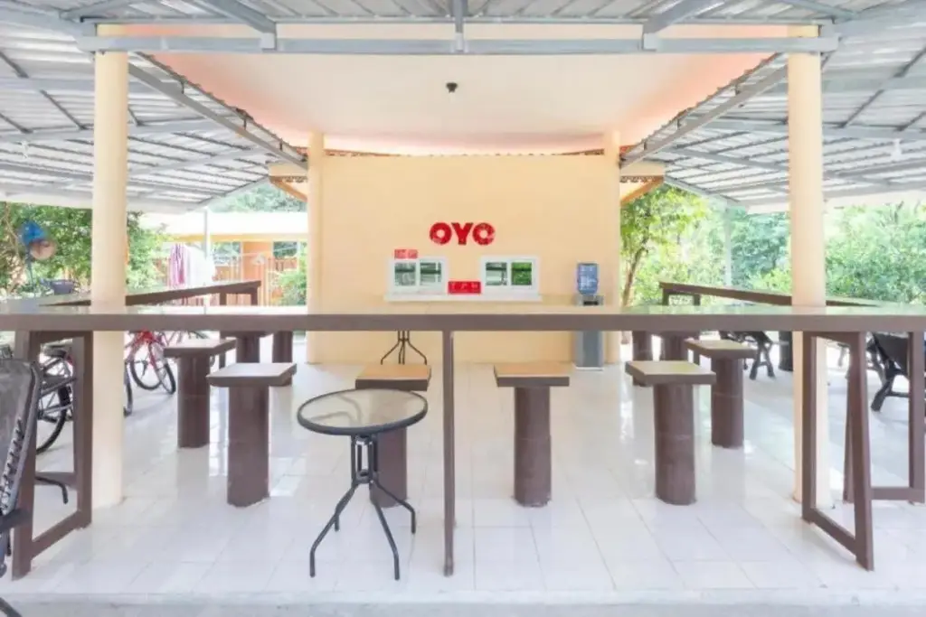 Клон До: OYO 75359 Thaiburi Thara Resort
