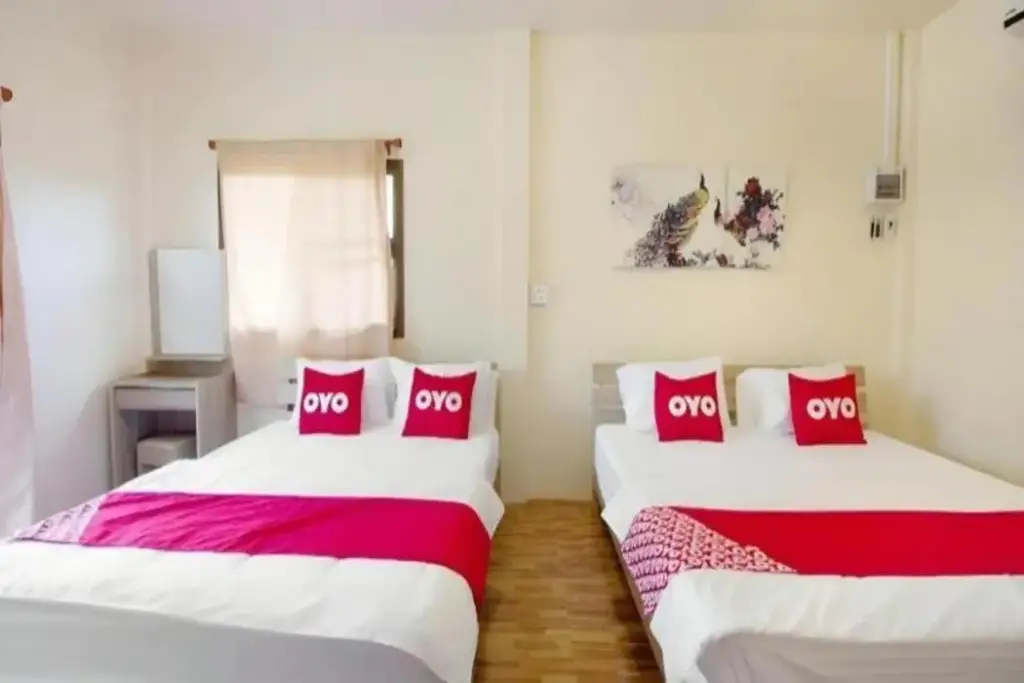 Клон До: OYO 75359 Thaiburi Thara Resort