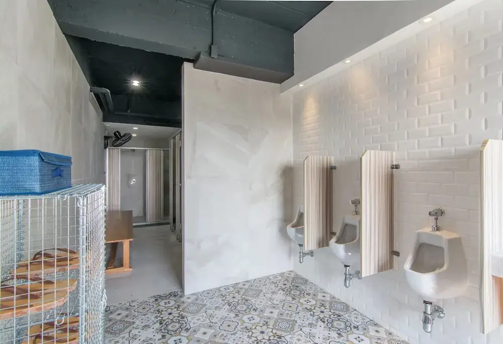 Чаам: Bed in 6-bed Mixed by Thalay Cha Am, A Co-living With Million Dollar View