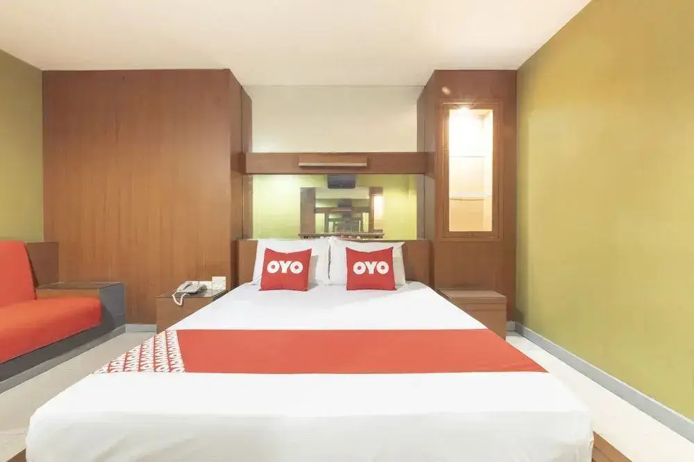 Чонбури: OYO 75382 Chonburi Hotel