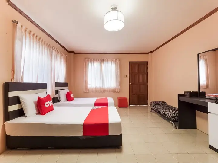 Сирача: Oyo 75370 Saowanee Resort And Apartment
