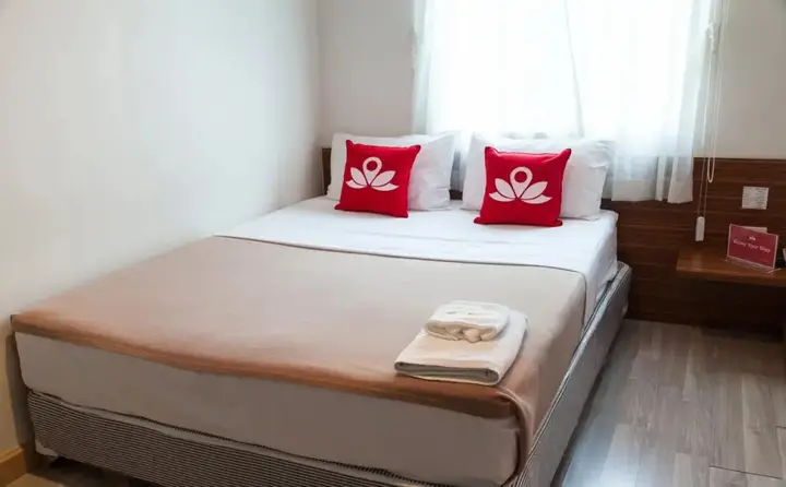 Бангкок: ZEN Rooms Sukhumvit 18