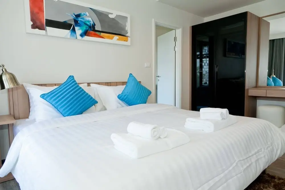 Кату: Beach House 1 Br, 2pools, Walk To Patong Beach