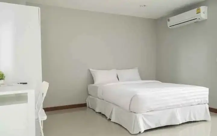 Бангкок: S44 Room
