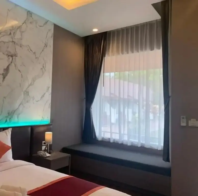 Такуа-Тунг: Capital O 370 Nernkhao Resort