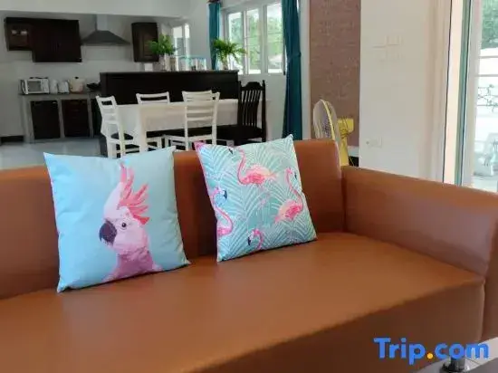 Бангламунг: The Pool House Pattaya No.6