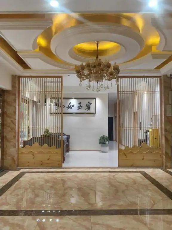Чунцин: Qi07 Business Hotel Lijiang
