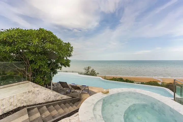 На Чом Тхиан: Bayphere Hotel Pattaya JC