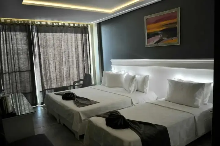 Эзине: Gens Boutique Hotel